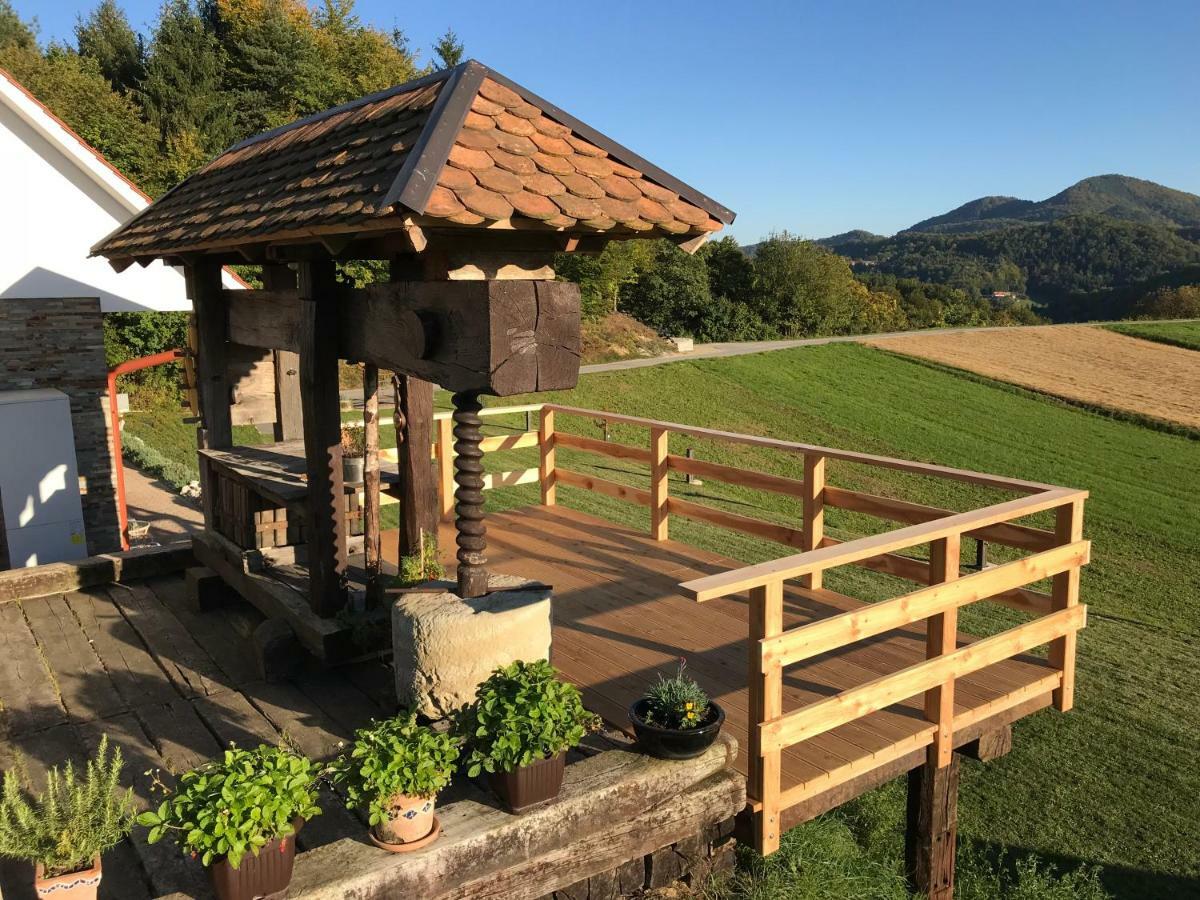 Alloggio per agriturismo Tourist Farm Artisek *