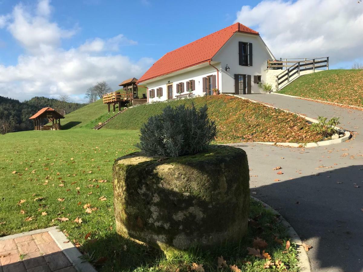 Tourist Farm Artisek Farm stay