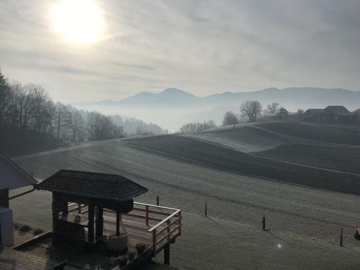 Alloggio per agriturismo Tourist Farm Artisek *